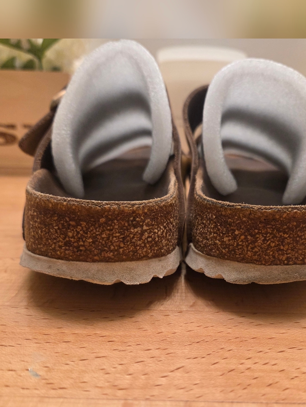 Birkenstock Arizona Sandals Metallic Gold Genuine Leather Womens Size EU 36 - Picture 4 of 10